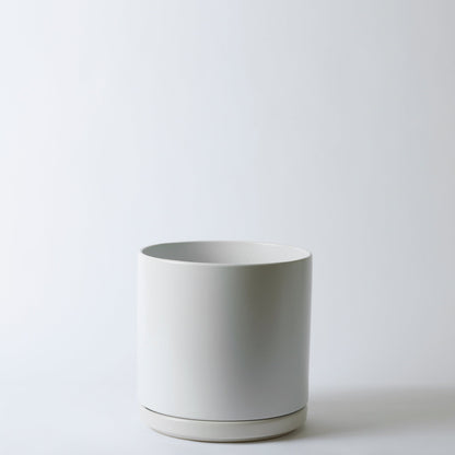  Solid Goods Planter With Saucer