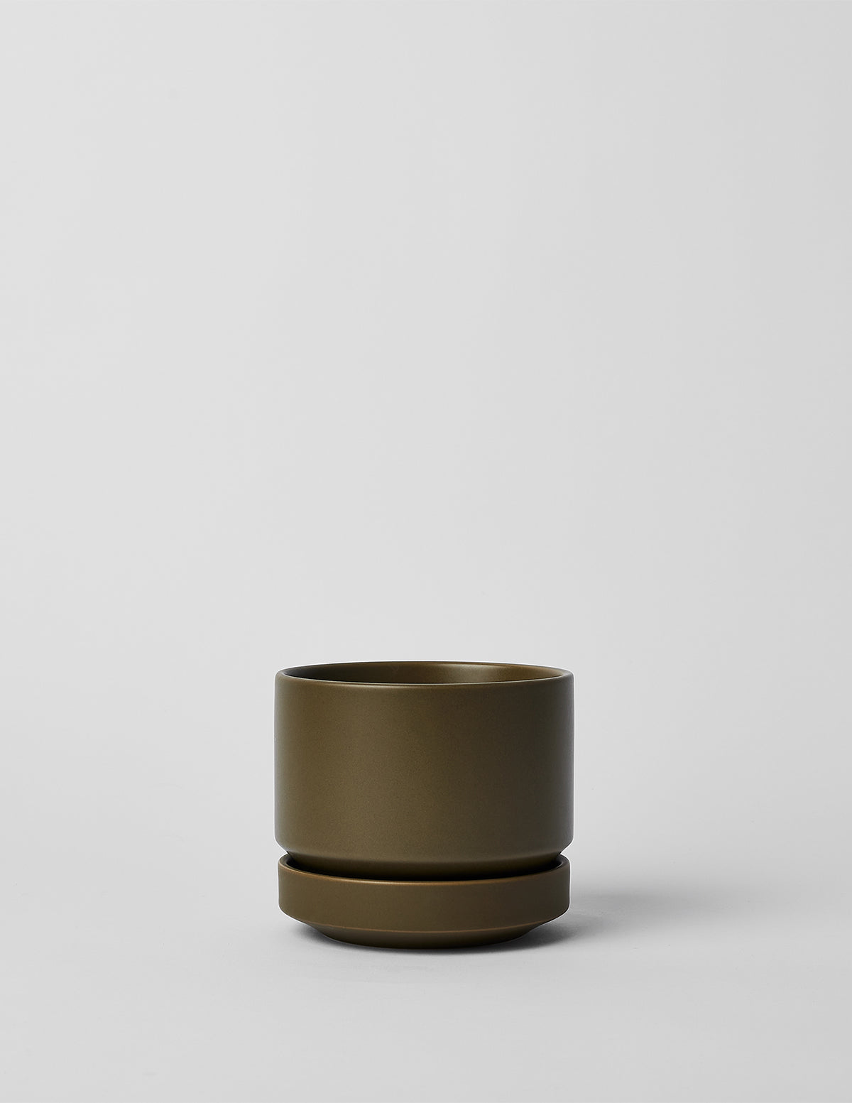  Round Two Planter