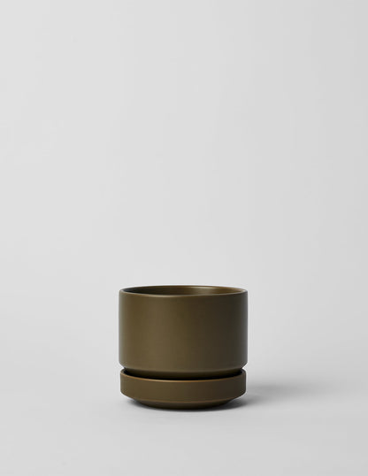  Round Two Planter