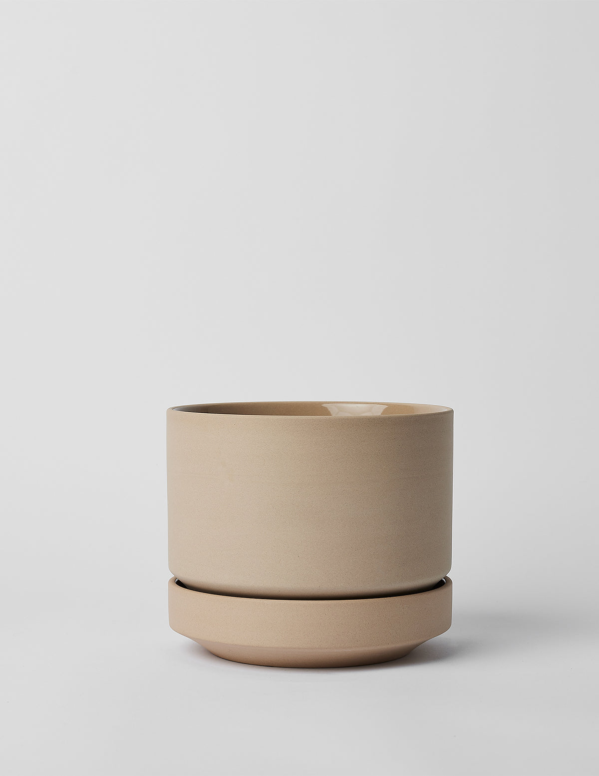  Round Two Planter