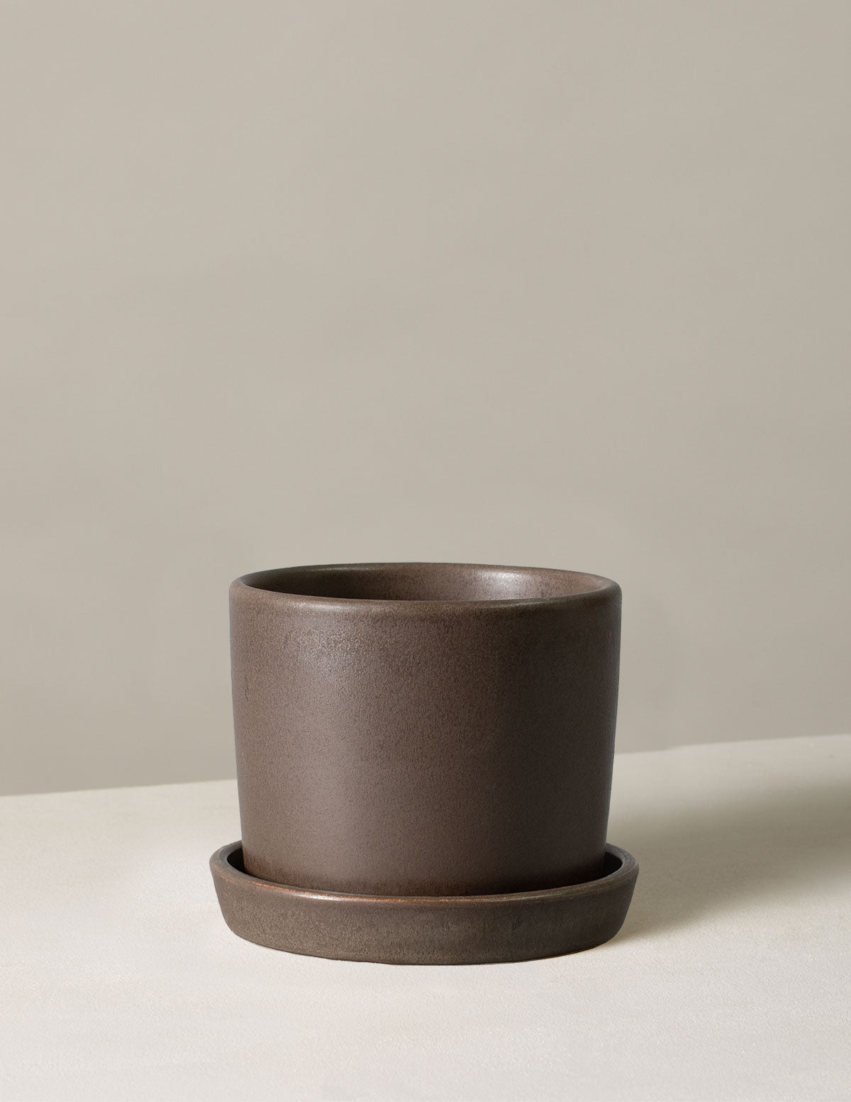  Hyde Planter