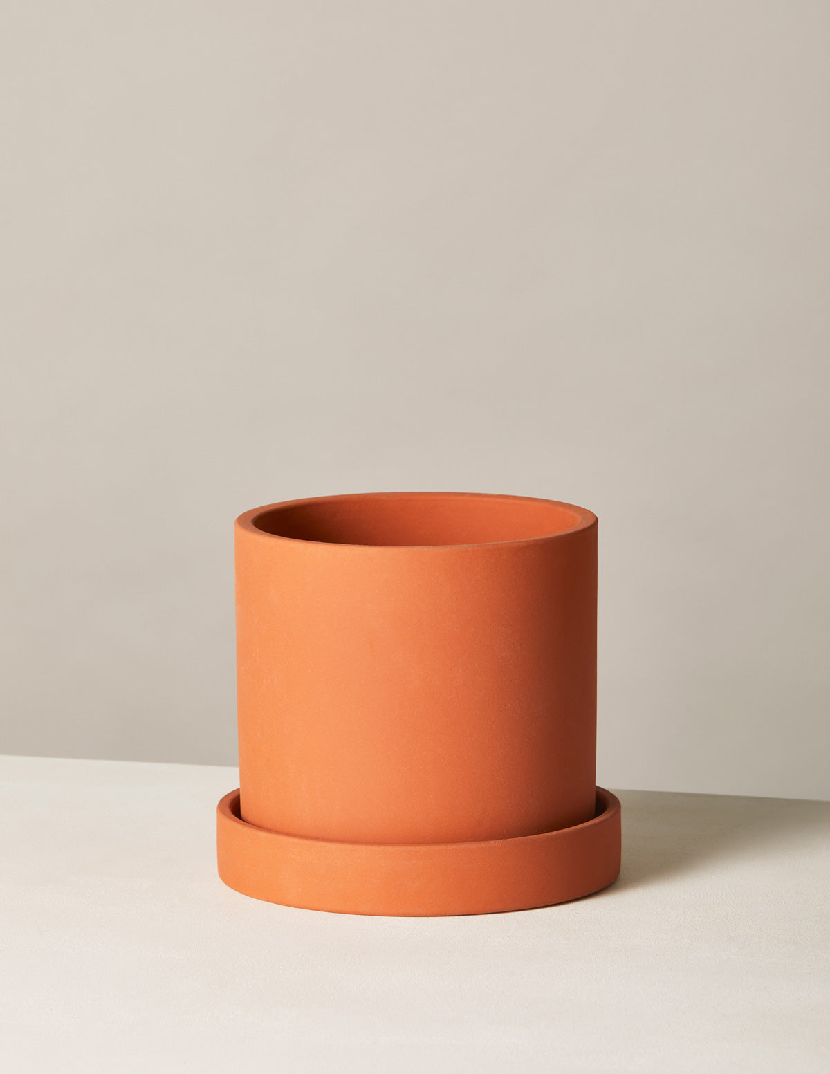  Hyde Planter