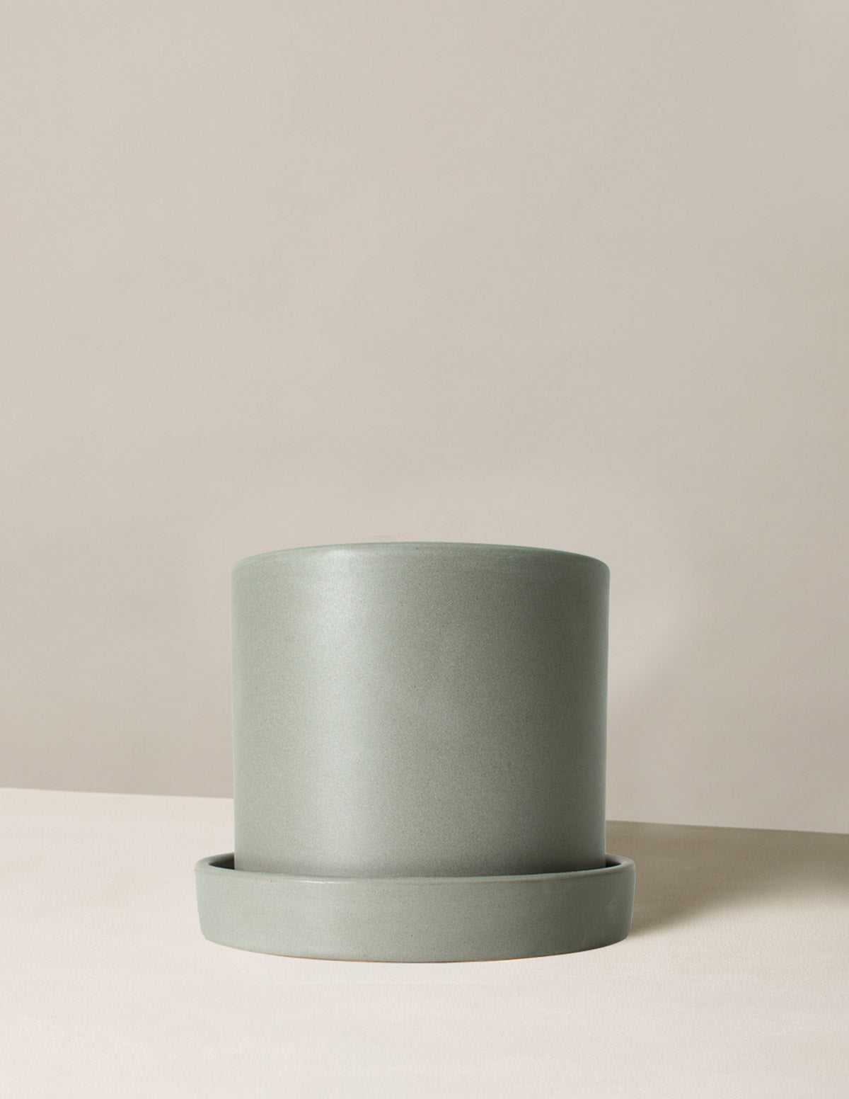  Hyde Planter