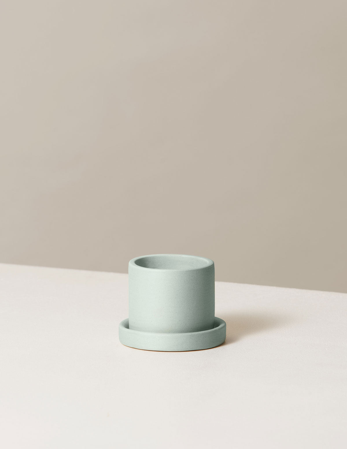  Hyde Planter