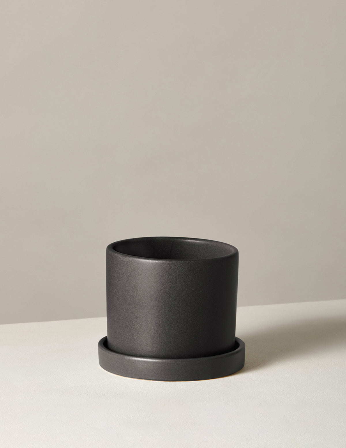  Hyde Planter