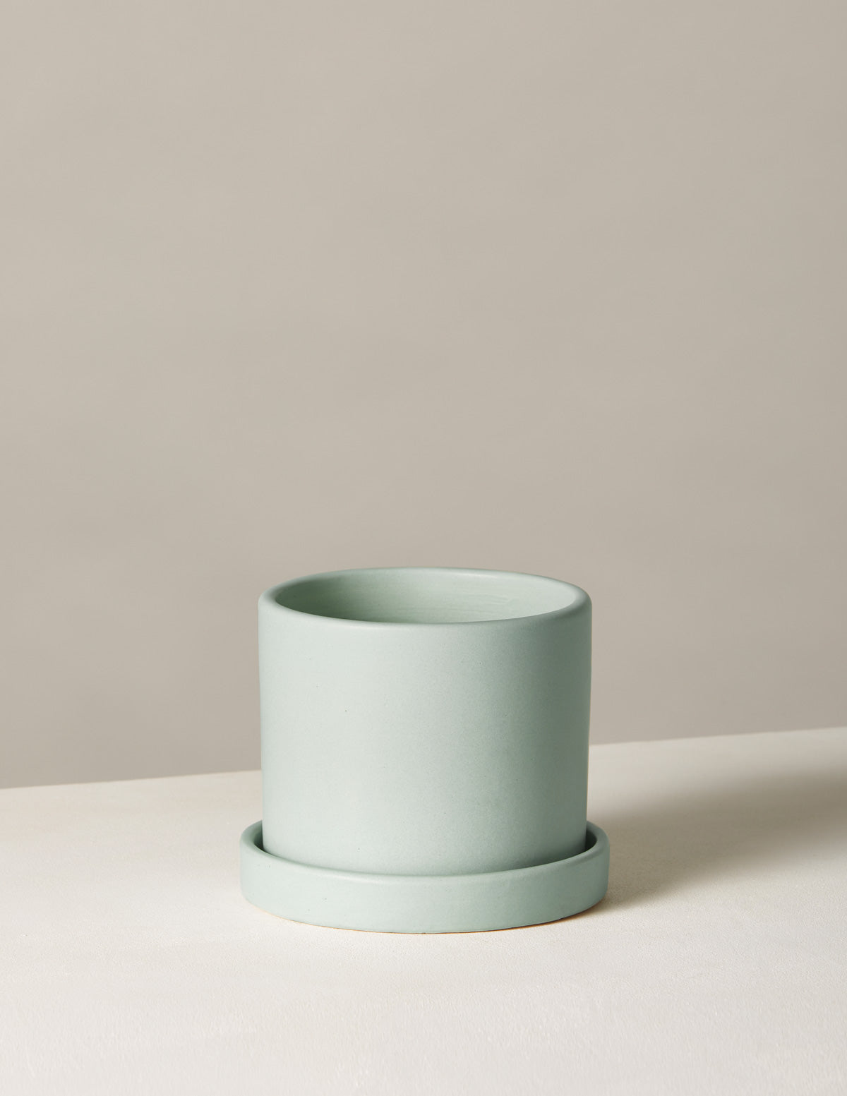  Hyde Planter